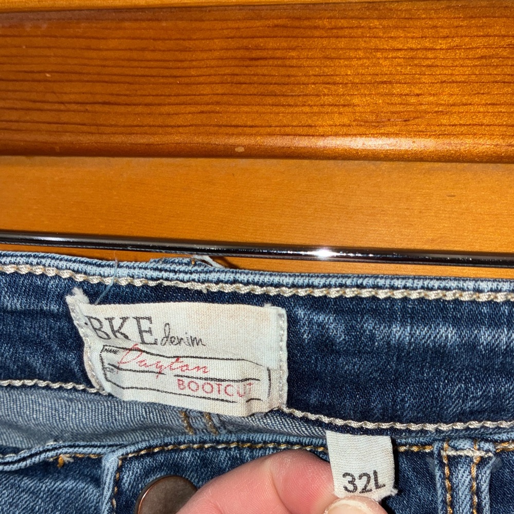 BKE Buckle Payton Jeans Womens 32L (32x33.5) Mid Rise Bootcut Universal - Picture 7 of 8